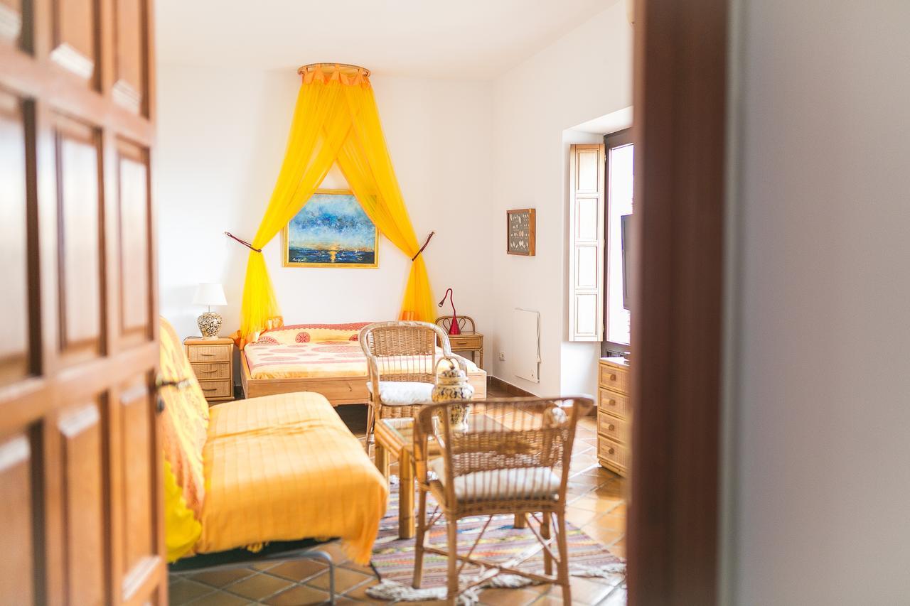 La Duquesa Guest House Tarifa Bagian luar foto